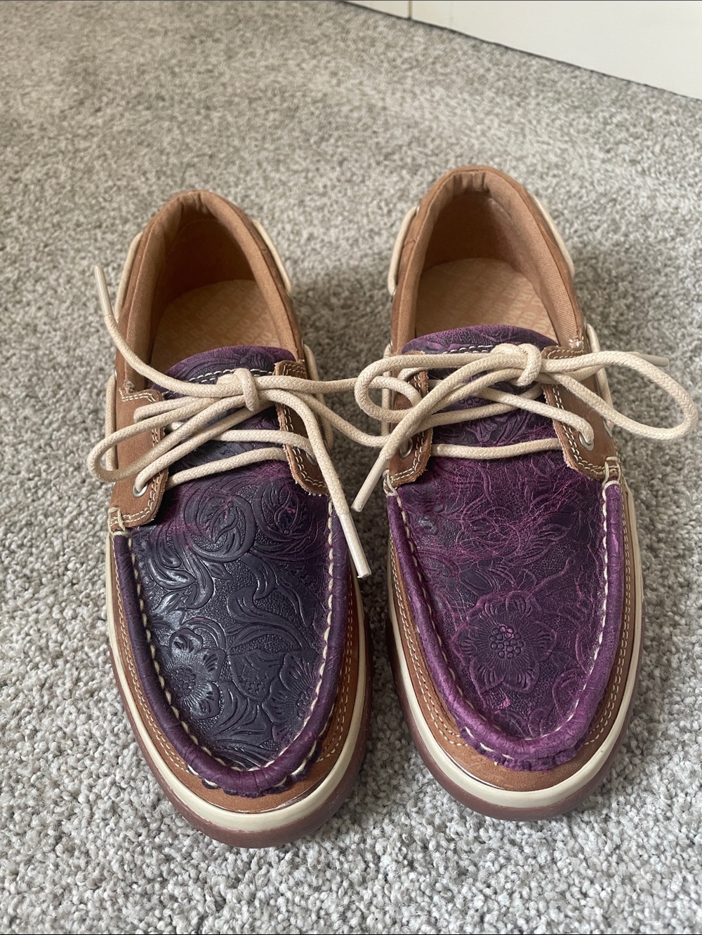NWOT Durango Music City Women's Brown & Purple Embossed Leather Boat Shoes Sz 7